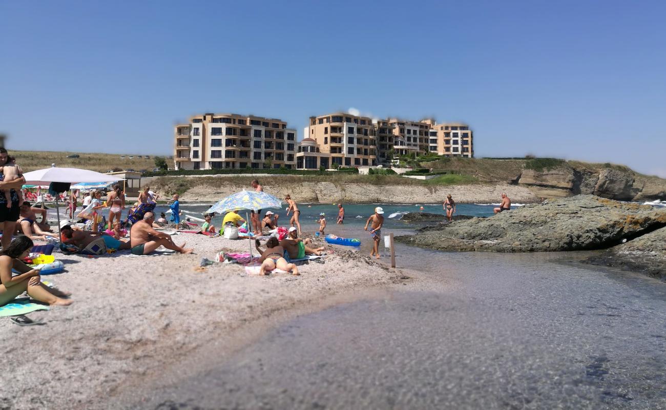 Фото Mechata Dupka beach с белая чистая галька поверхностью