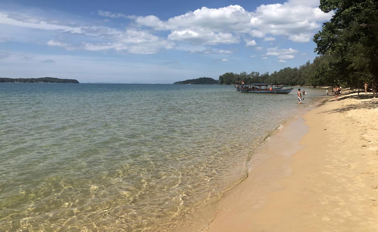 Фото Koh Takiev Beach с светлый песок поверхностью