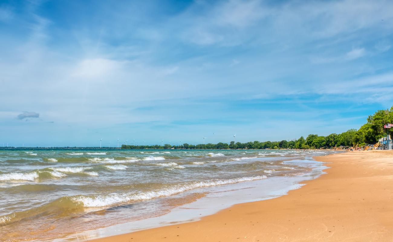 Фото Long Beach Public Beach с светлый песок поверхностью