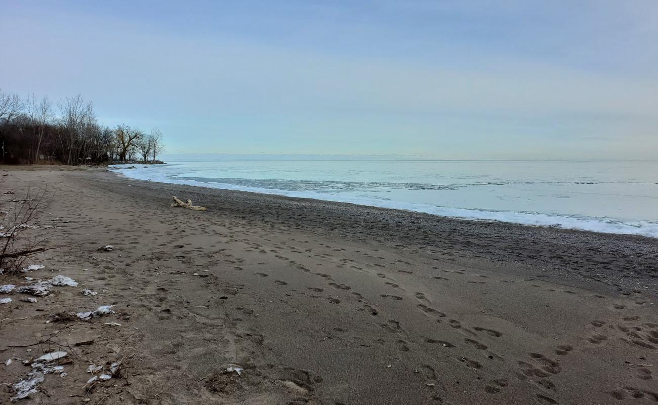 Фото Hillman Marsh Beach с светлый песок поверхностью