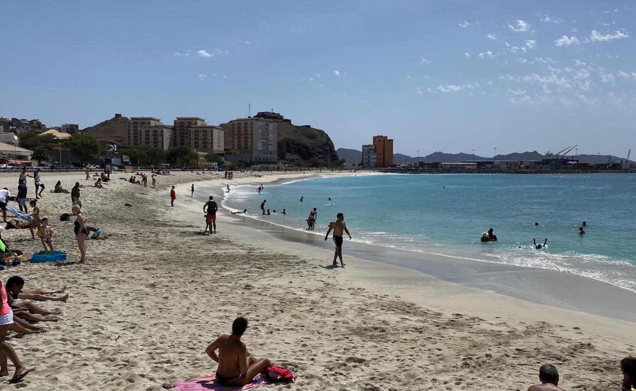 Фото Laginha Beach с светлый песок поверхностью