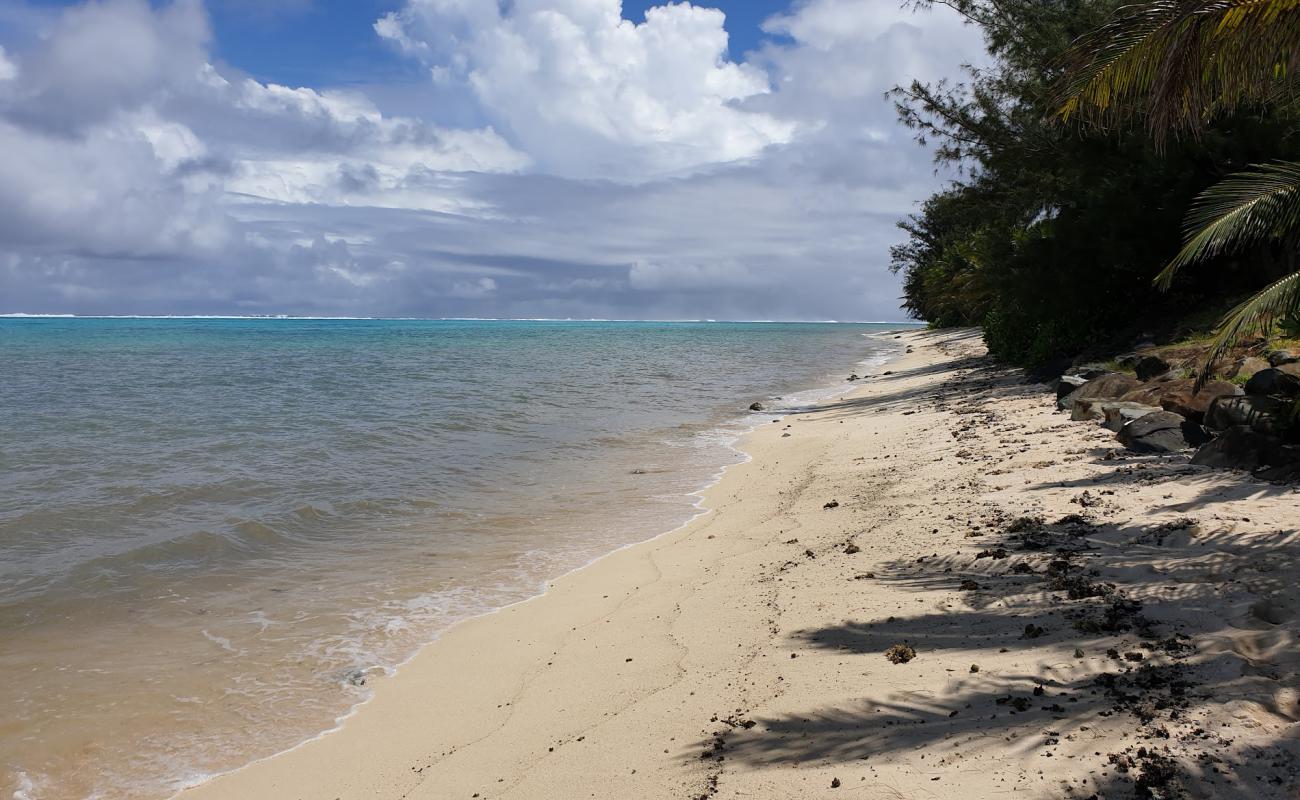 Фото Tikioki Beach с светлый песок поверхностью