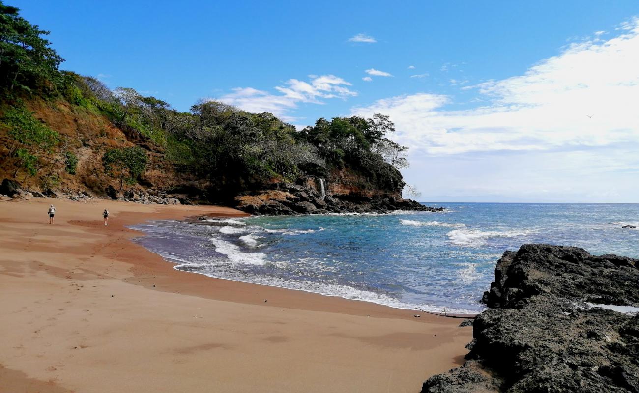 Фото Cocalito Beach с светлый песок поверхностью