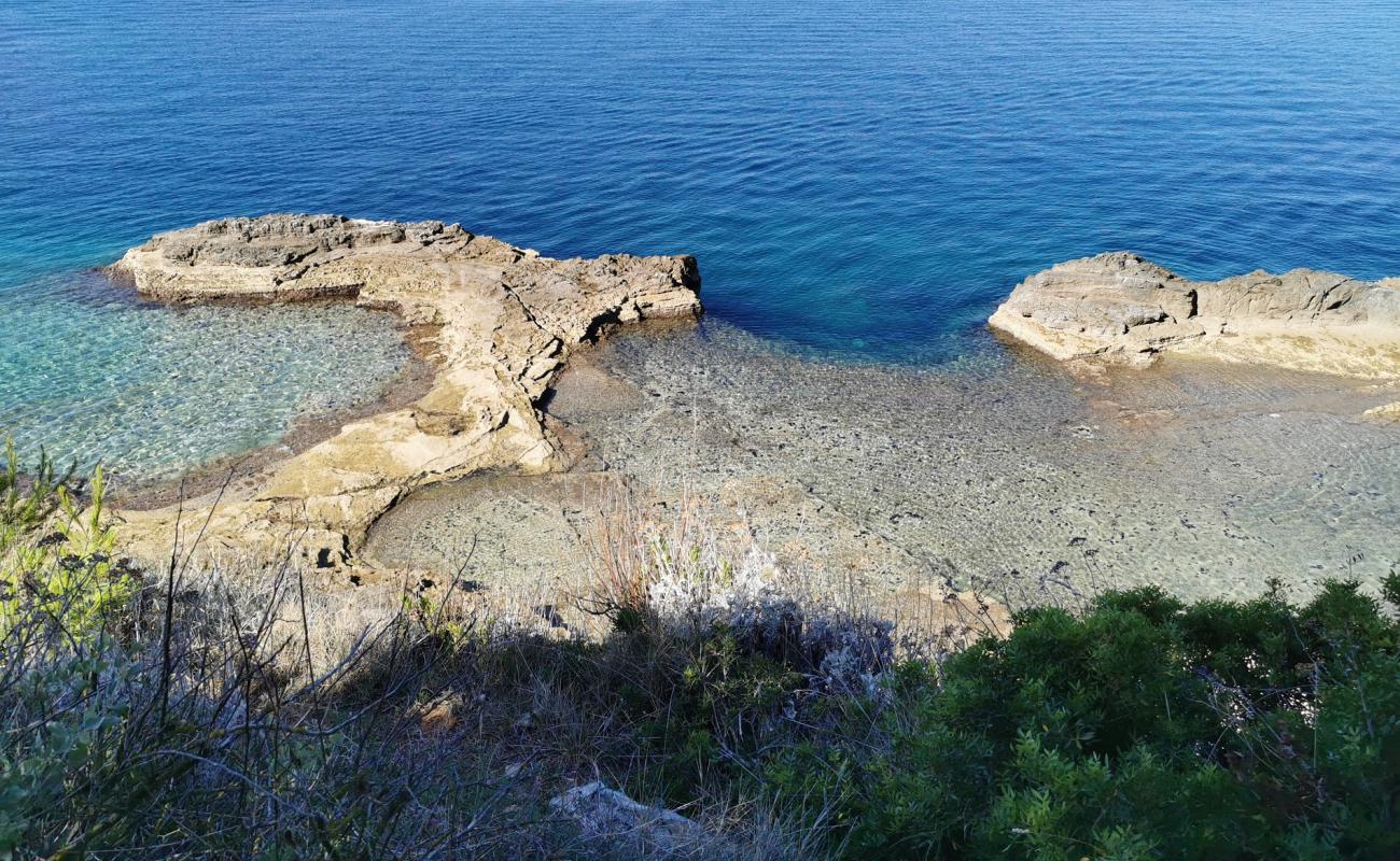 Фото Lighthouse beach с бетон поверхностью