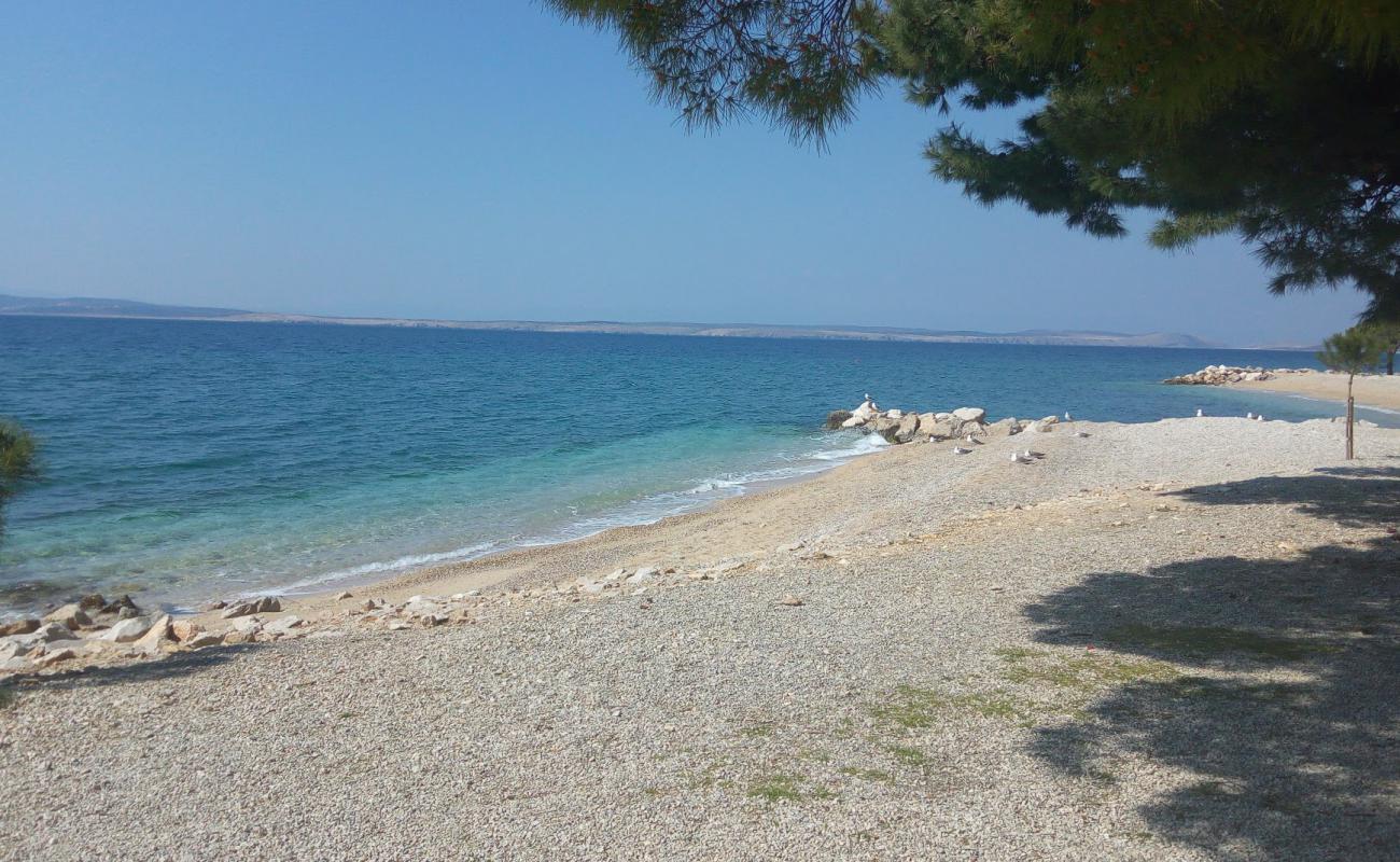 Фото Crikvenica beach с белая чистая галька поверхностью