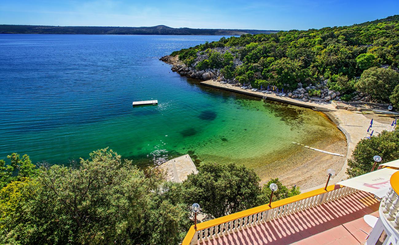 Фото Posedarje beach III с светлая галька поверхностью