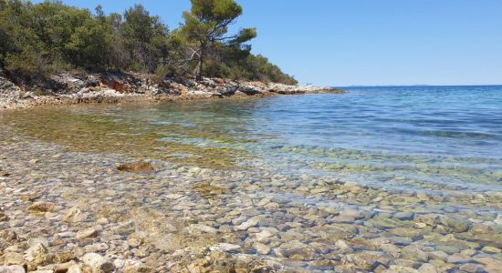 Punta Skala beach