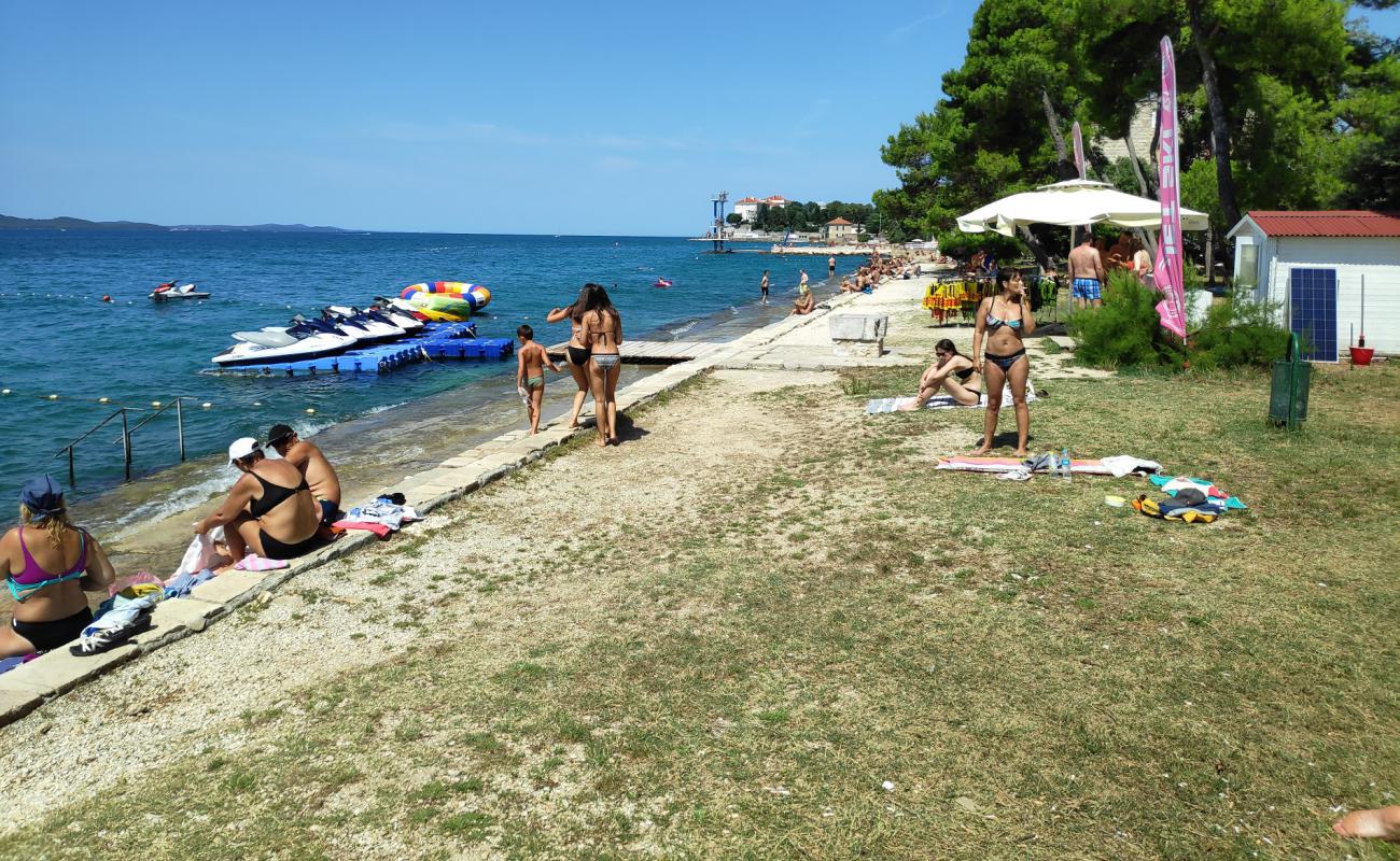 Фото Plaza Zlatni Val с камни поверхностью