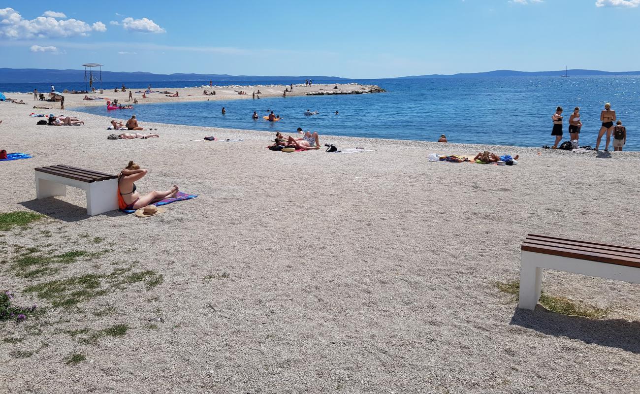 Фото Trstenik beach с белая чистая галька поверхностью