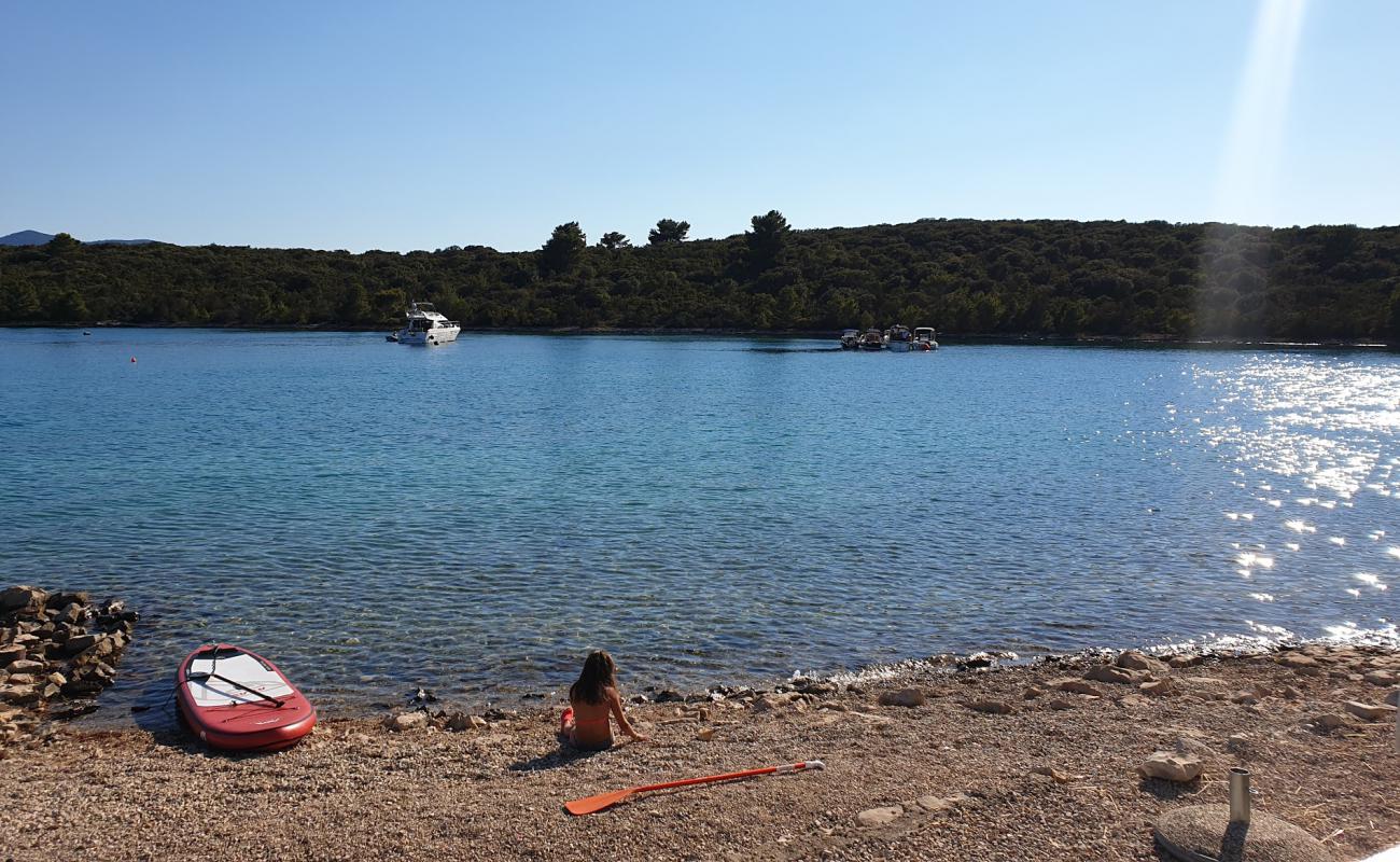 Фото Bili beach с камни поверхностью