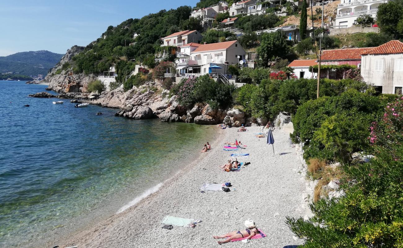 Фото Vrbica beach с светлая галька поверхностью