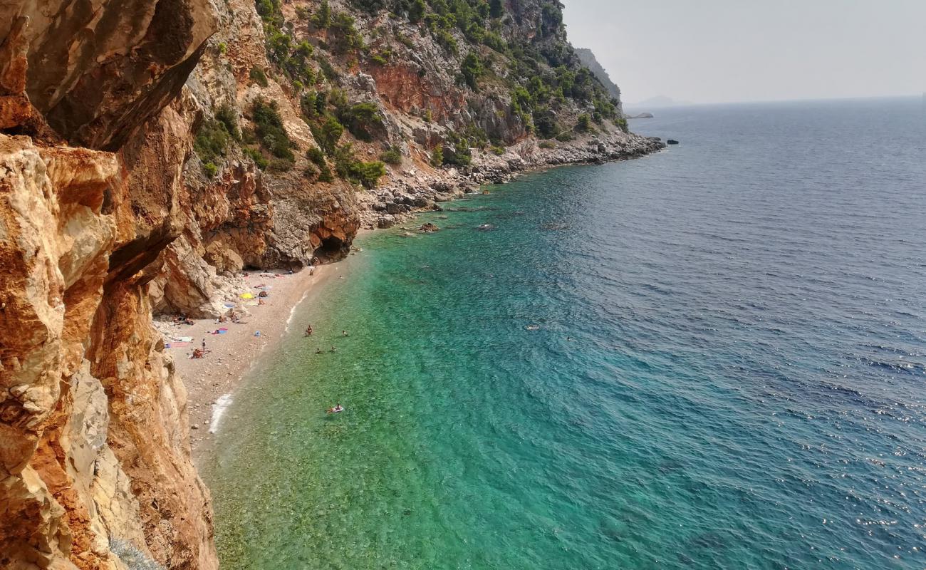 Фото Pasjaca beach с белая чистая галька поверхностью