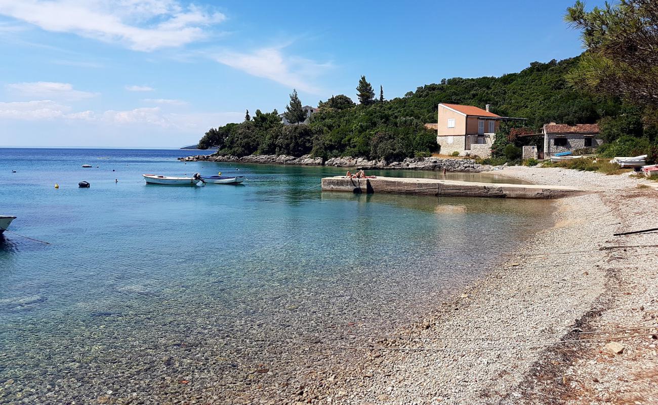 Фото Merascica beach с светлая галька поверхностью