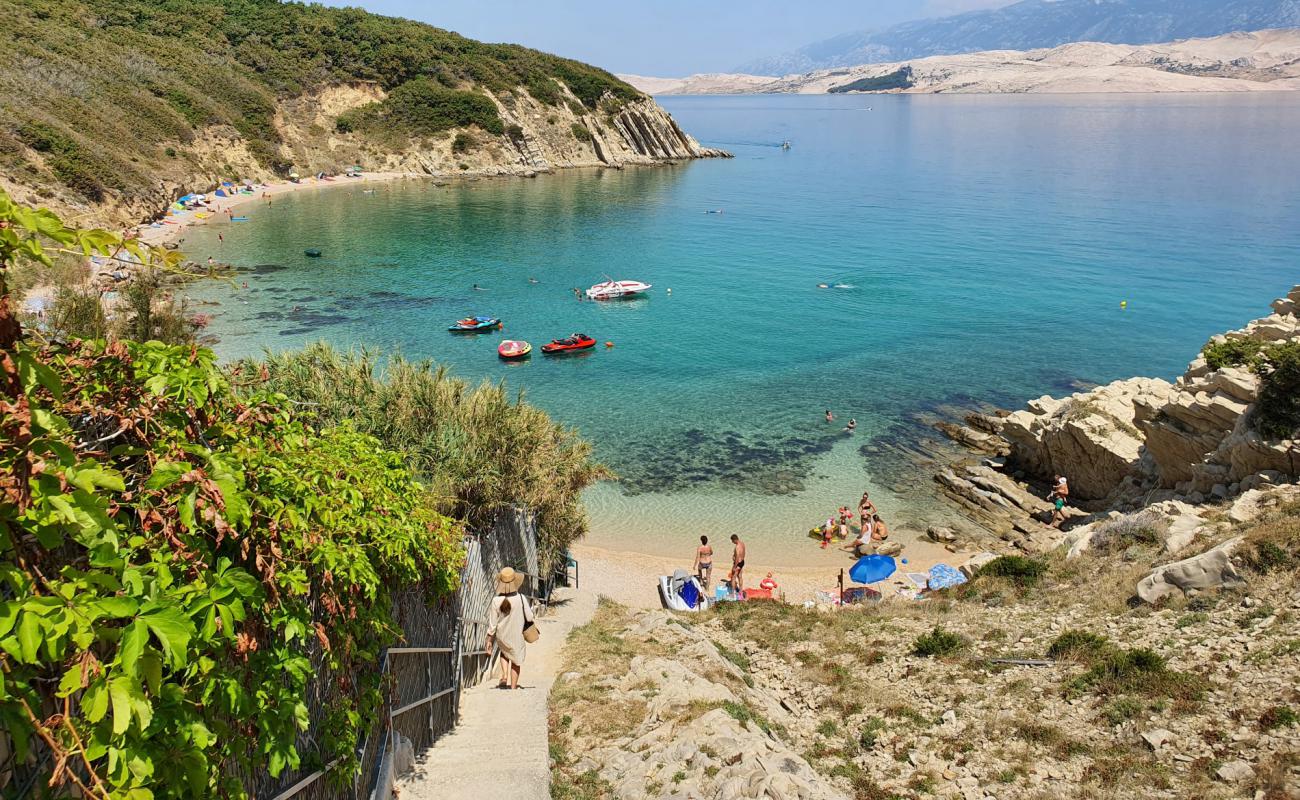 Фото Rosin beach с белая чистая галька поверхностью