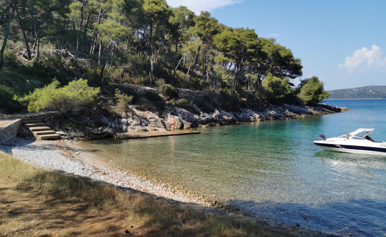 Фото Bozava beach с светлая галька поверхностью