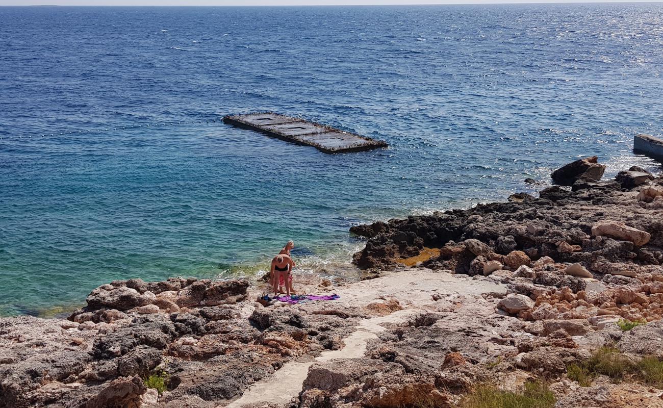 Фото Sveta Nedjelja beach с камни поверхностью