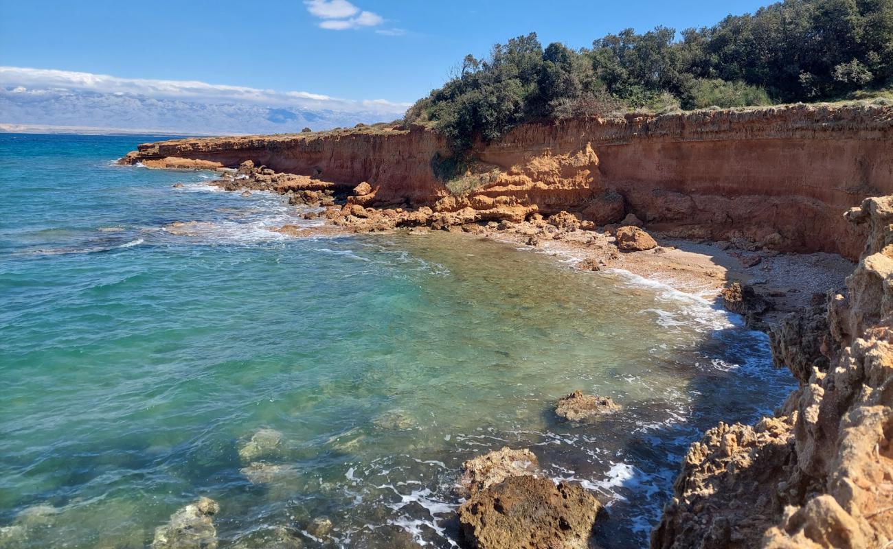 Фото Vrulja Beach с камни поверхностью