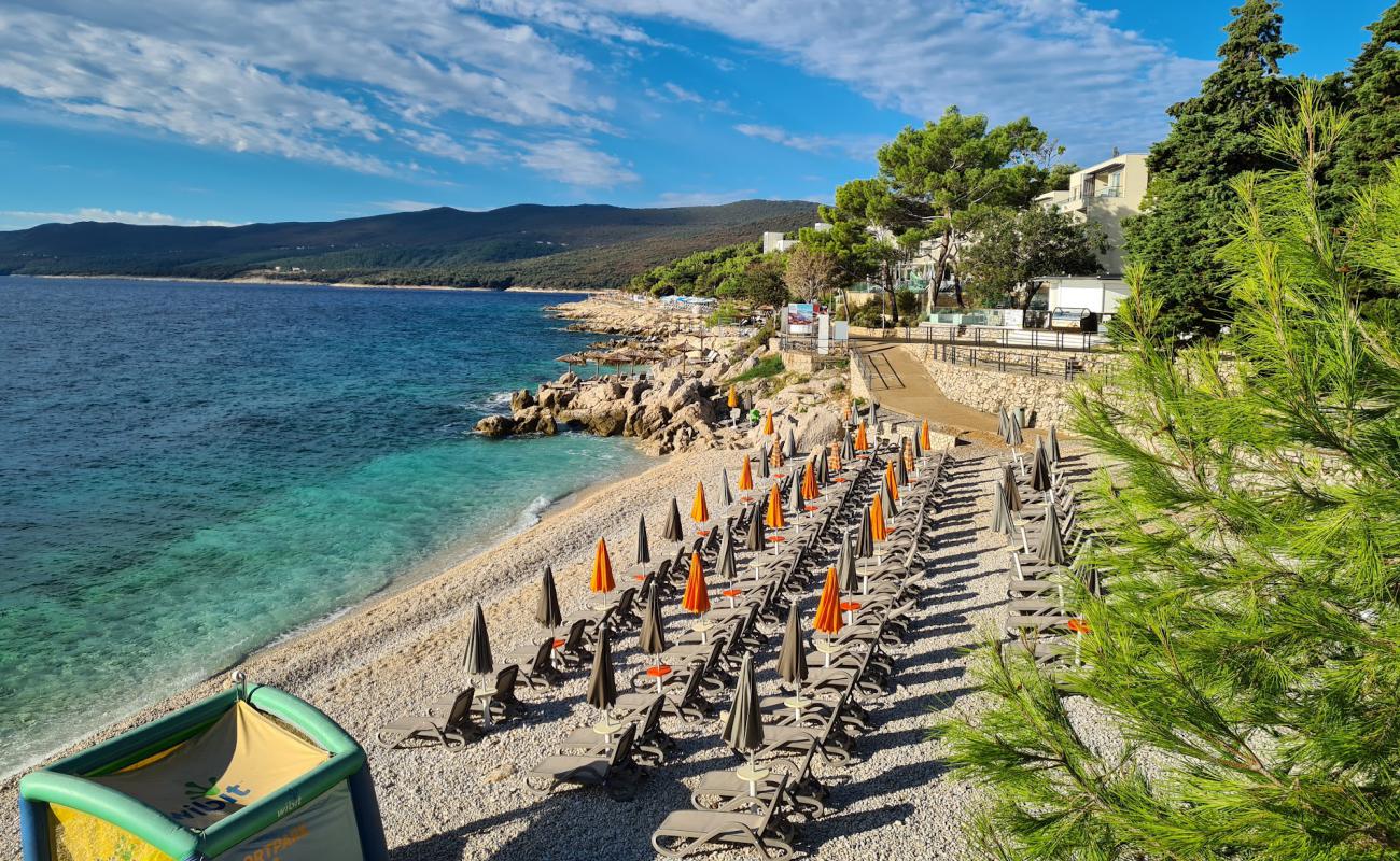 Фото Maro Family Beach с светлая галька поверхностью