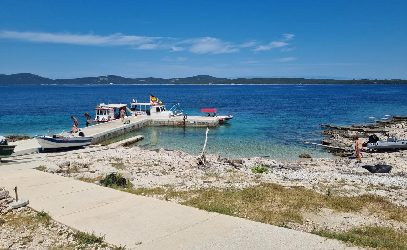 Фото Male Srakane Beach с камни поверхностью