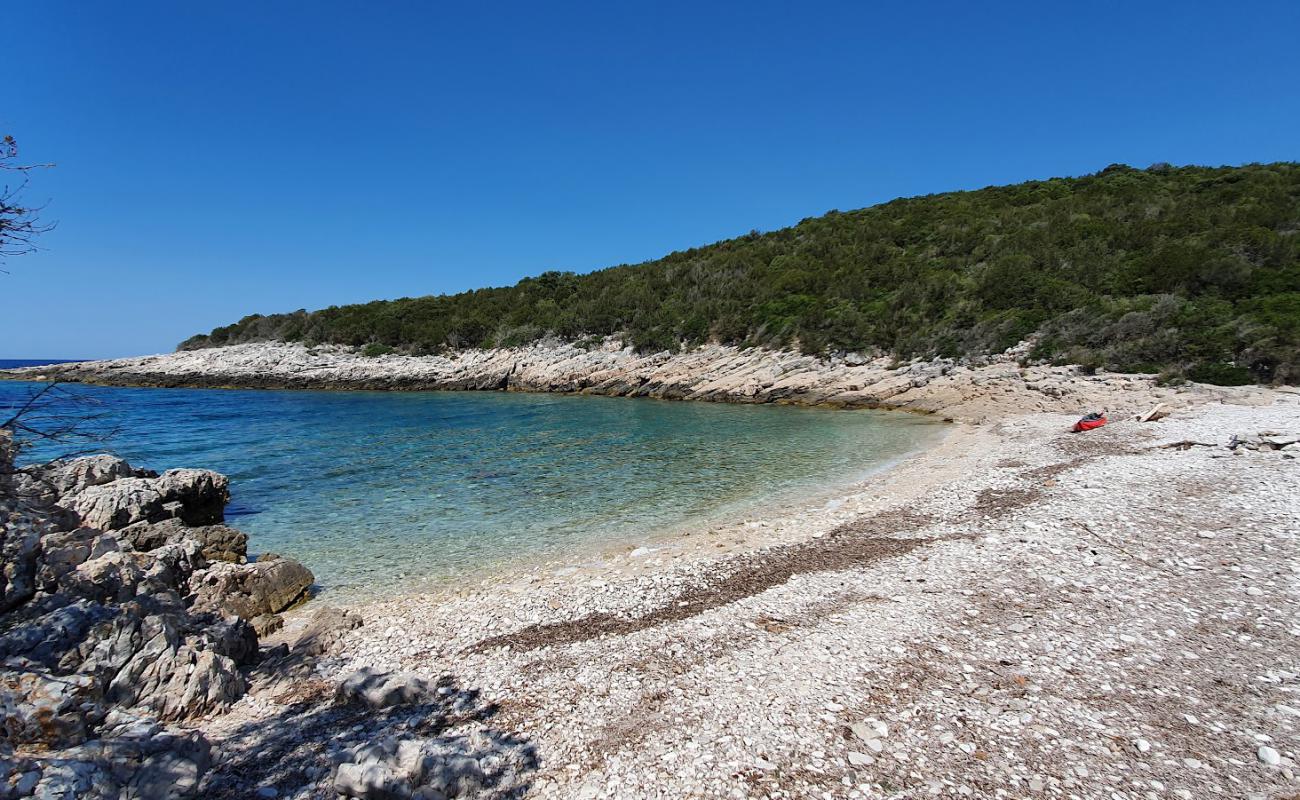 Фото Konalic Bay с камни поверхностью