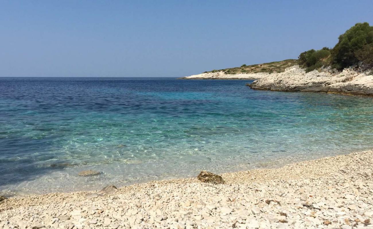 Фото Zaglav Beach с камни поверхностью