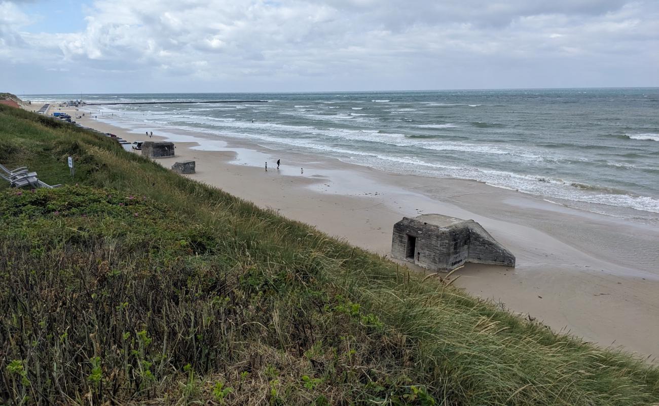 Фото Lokken Beach с светлый песок поверхностью