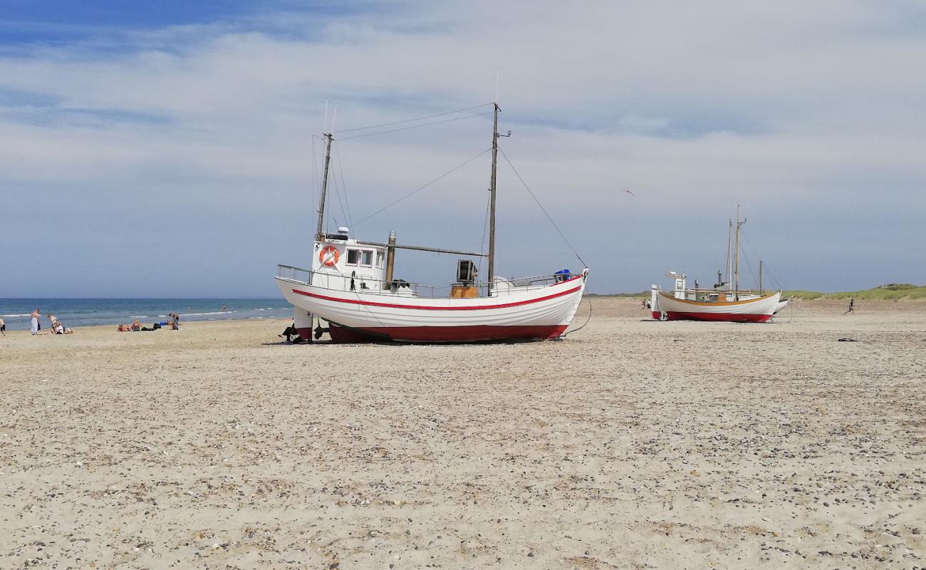 Фото Slette Beach с песок с галькой поверхностью