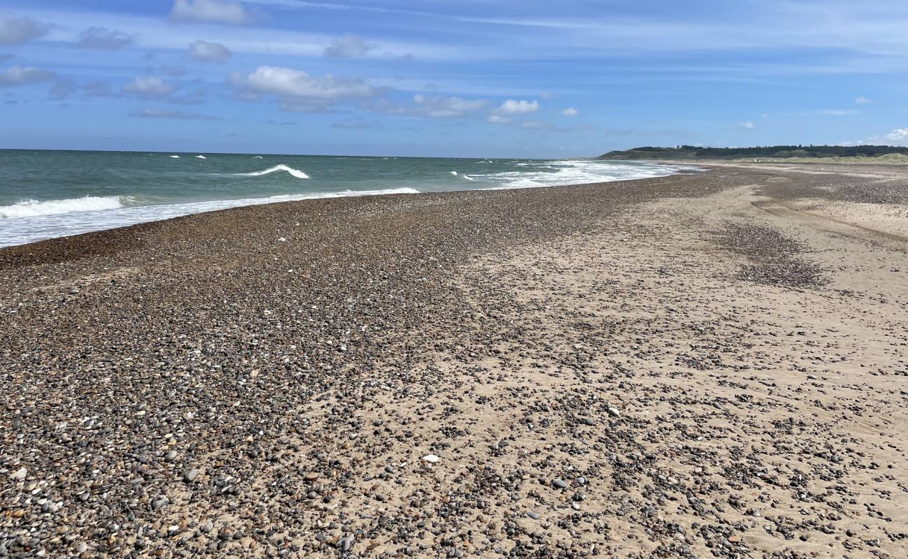 Фото Gronne Beach с светлый песок поверхностью