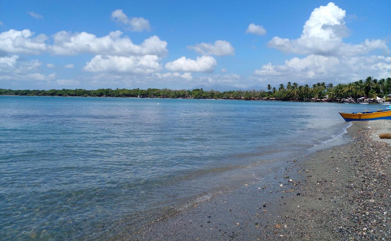 Фото Cocoland beach с серый песок поверхностью