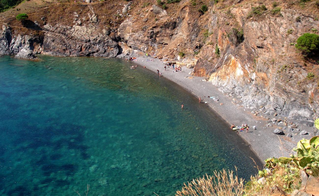 Фото Cerberus beach с серая галька поверхностью