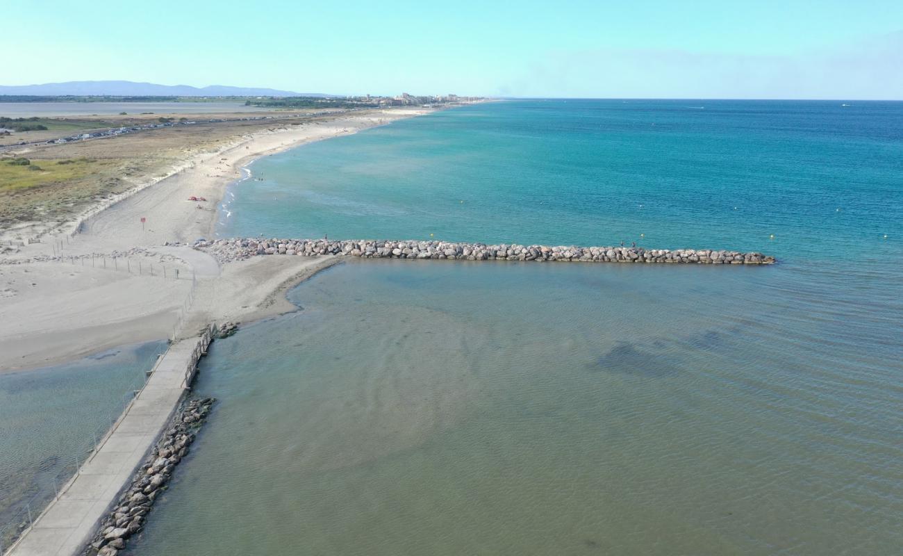 Фото Kite Surf beach с золотистый песок поверхностью