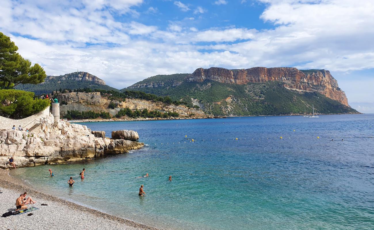 Фото Plage du Bestouan с песок с галькой поверхностью