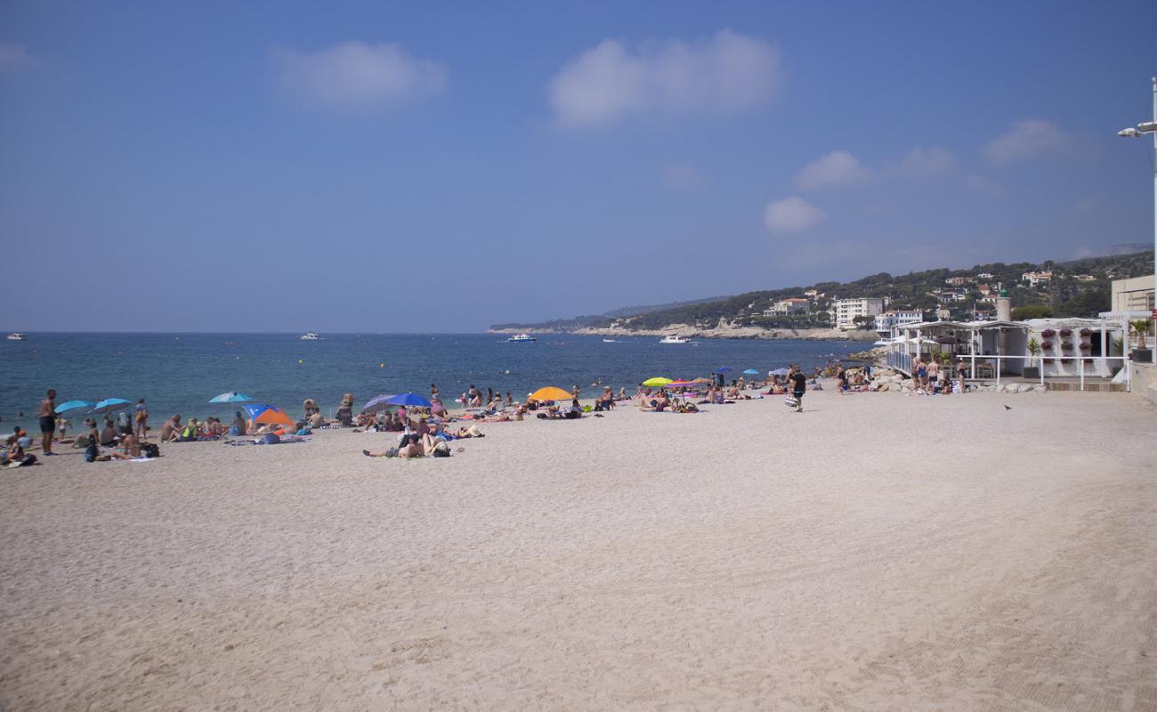 Фото Plage de la Grande Mer с светлый песок поверхностью