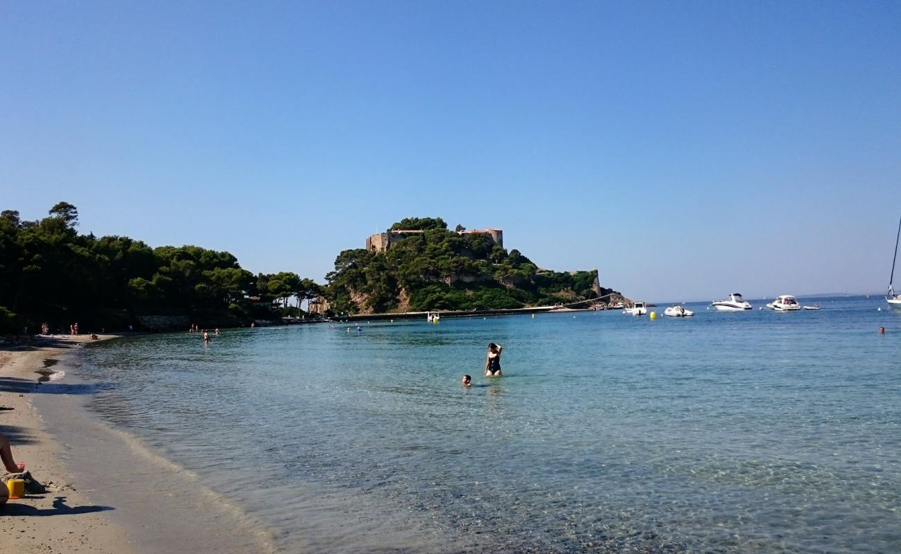 Фото Bregancon beach с светлый песок поверхностью