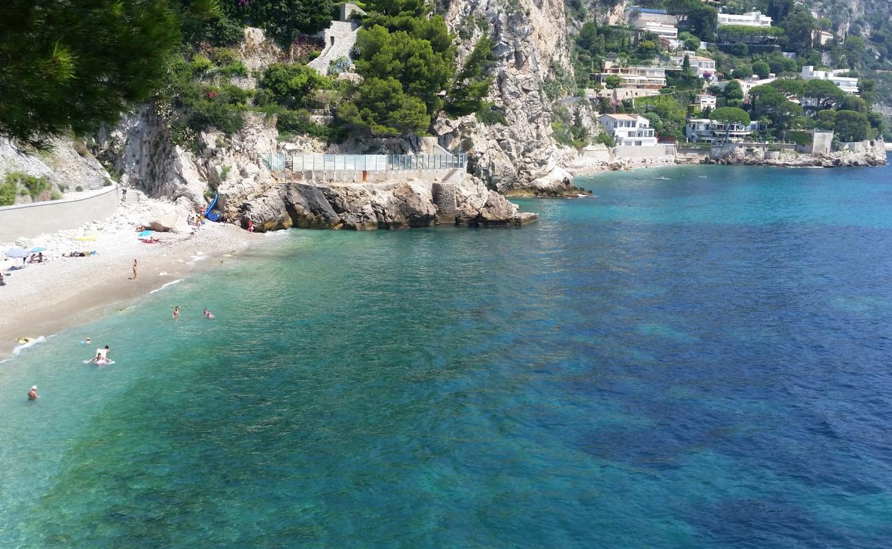 Фото Plage d'Eze-sur-Mer с белая чистая галька поверхностью