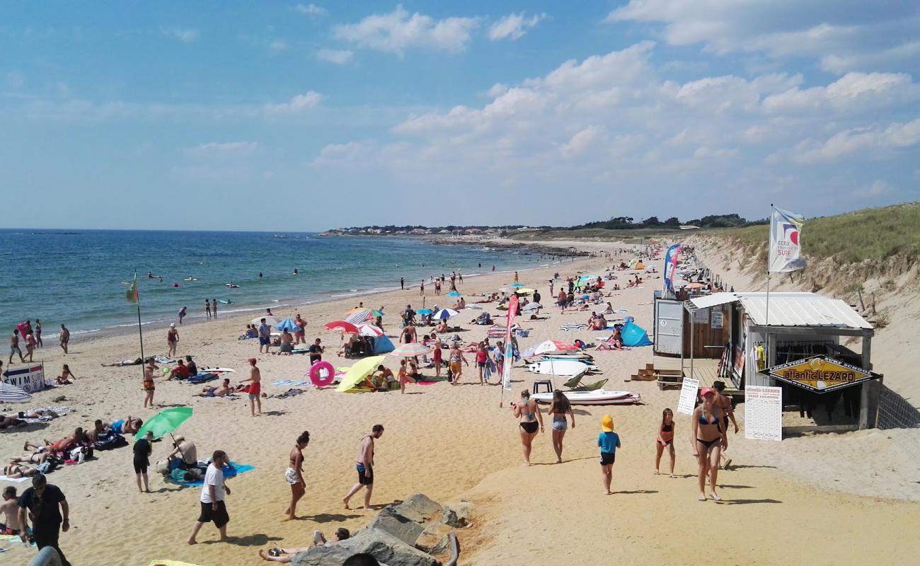 Фото Plage des Dunes с песок с галькой поверхностью