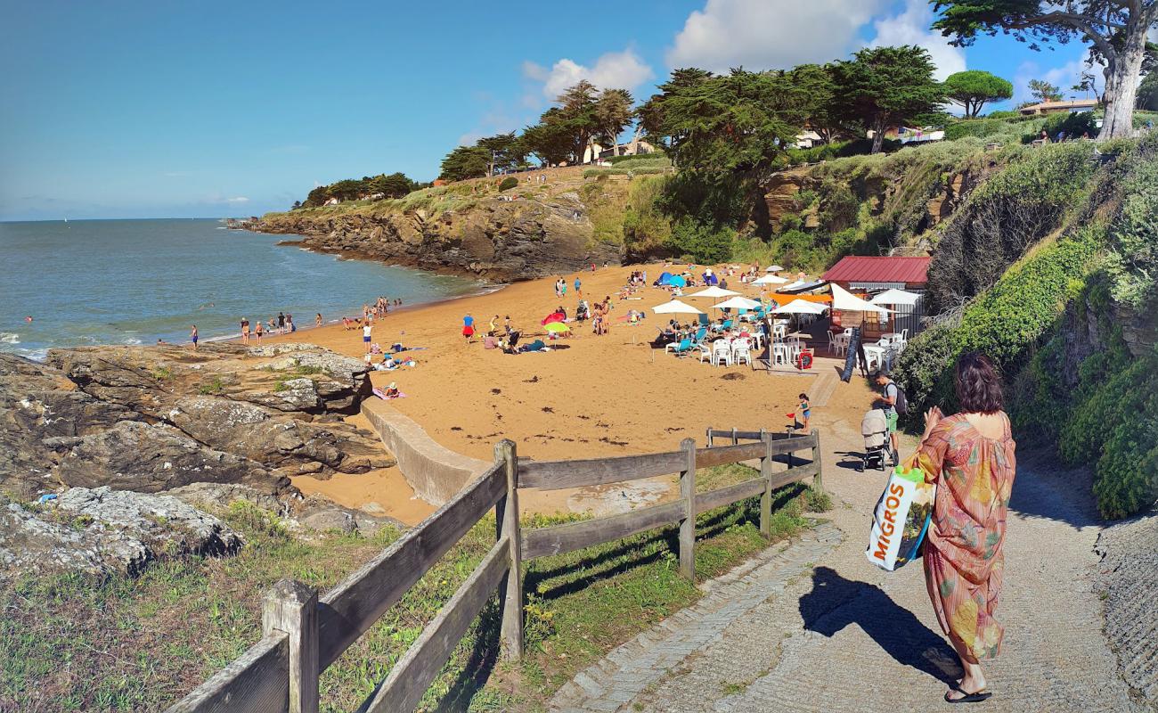 Фото Plage des Sablons с светлый песок поверхностью