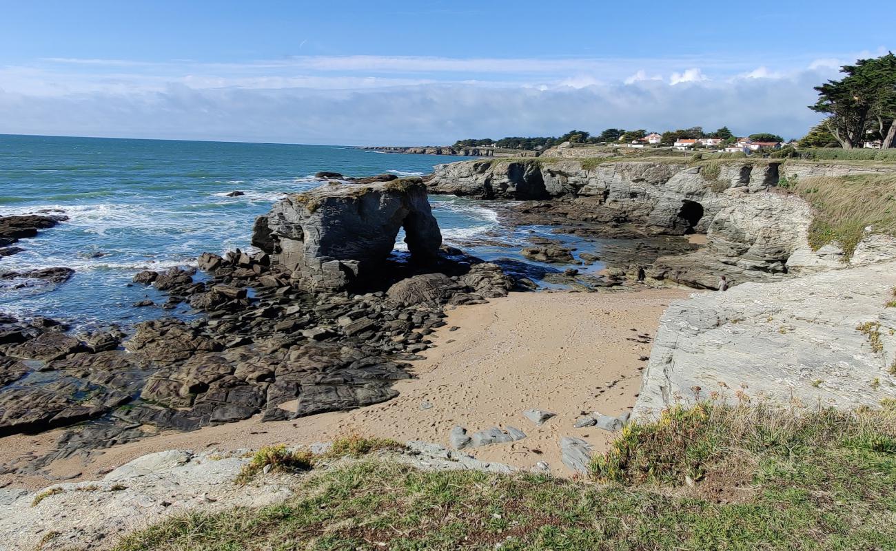 Фото Chatelets beach с бетон поверхностью