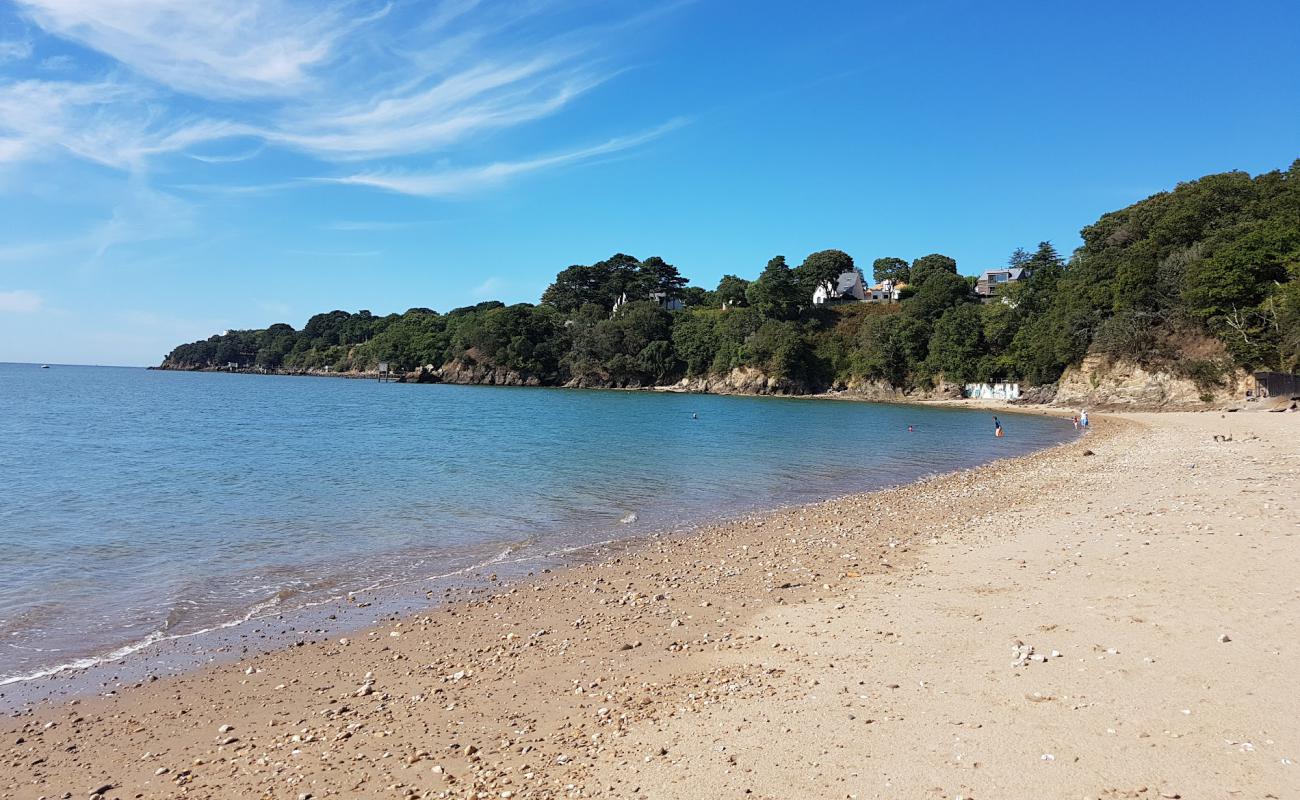 Фото Trebezy beach с песок с галькой поверхностью