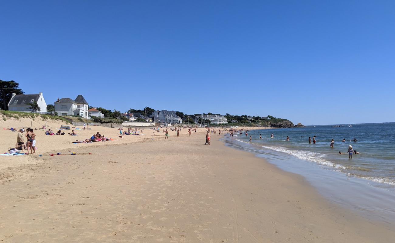 Фото Sainte-Marguerite beach с белый песок поверхностью