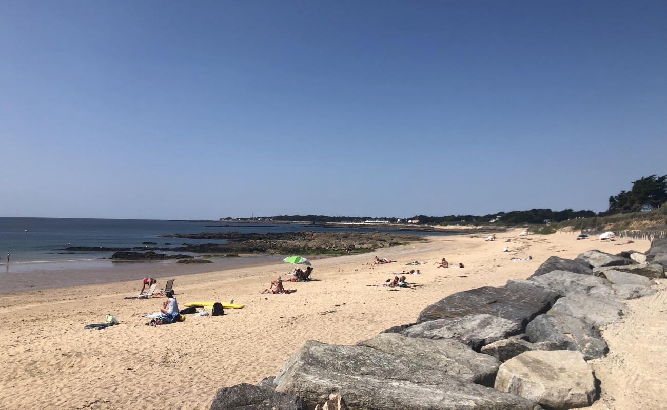 Фото Plage de Ker Elisabeth с светлый песок поверхностью