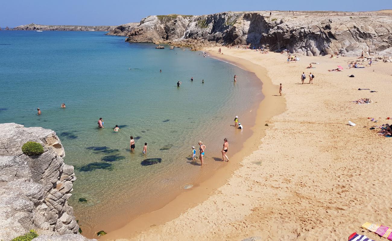 Фото Plage Port Bara с светлый песок поверхностью