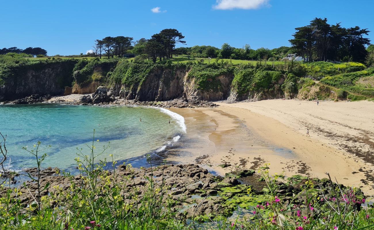 Фото Plage de Porsmilin с светлый песок поверхностью