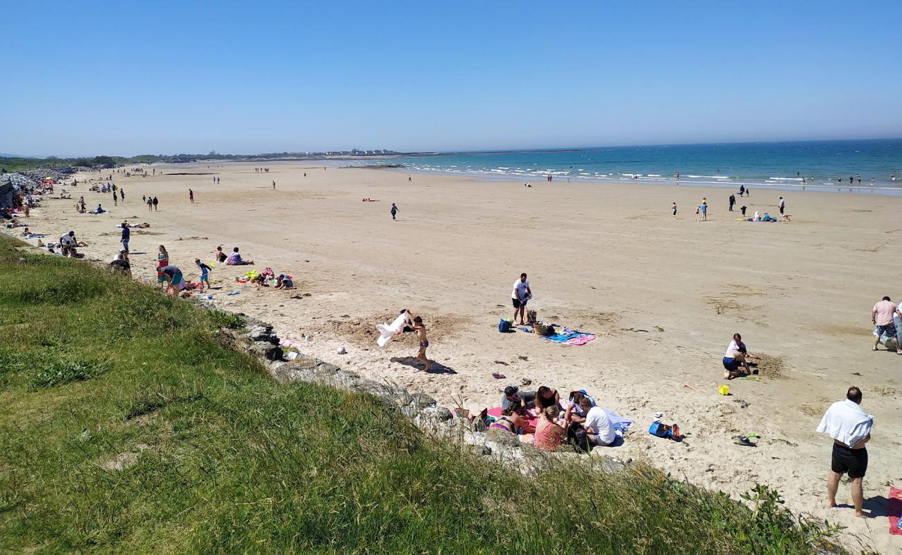 Фото Plage de Querqueville с светлый песок поверхностью