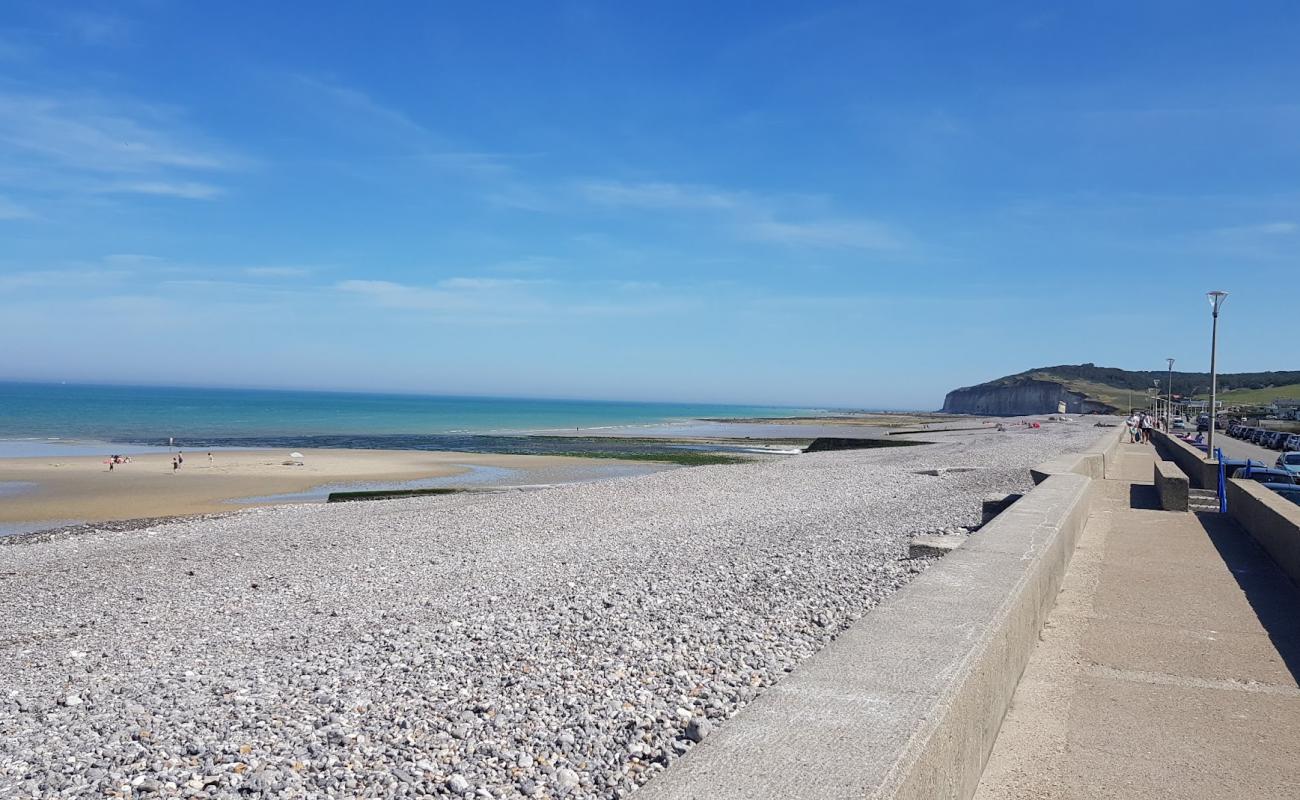 Фото Plage de Quiberville-sur-Mer с светлая галька поверхностью