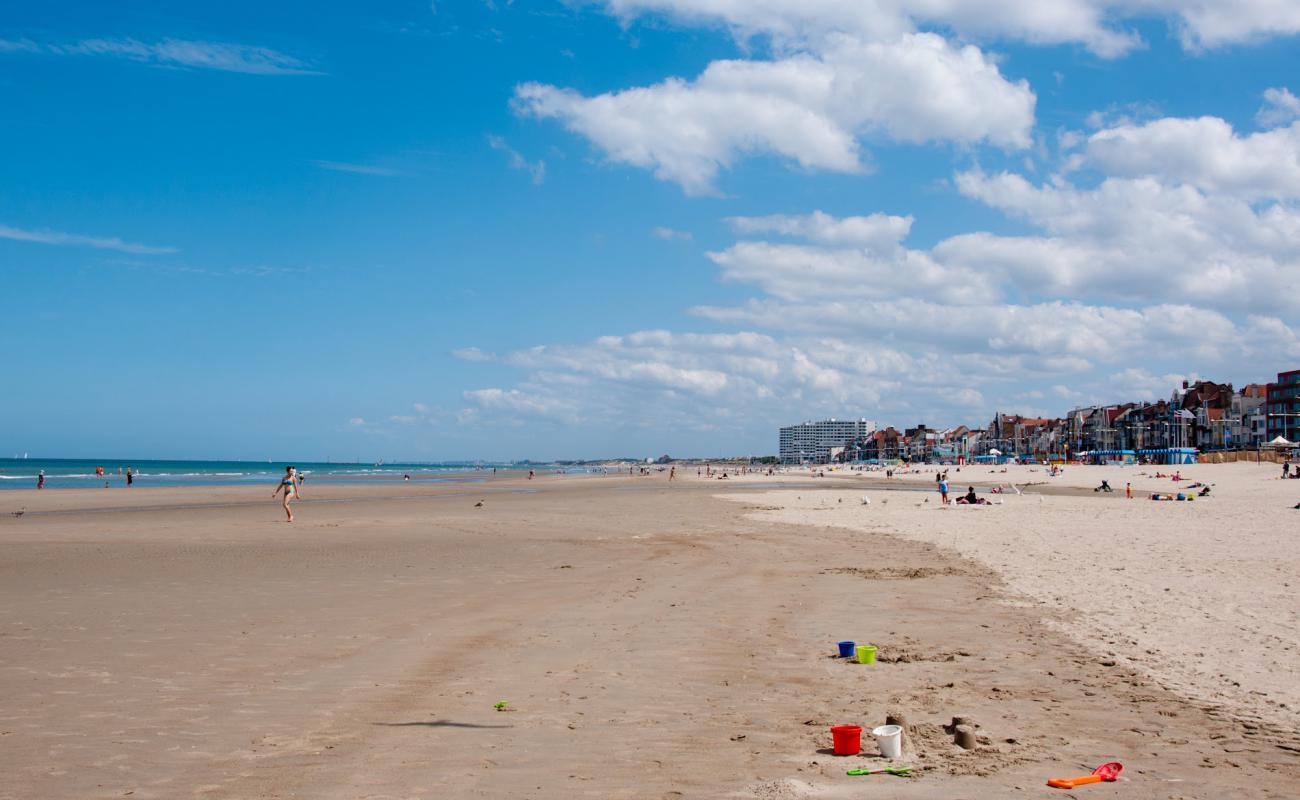 Фото Plage de Malo-les-Bains с светлый песок поверхностью