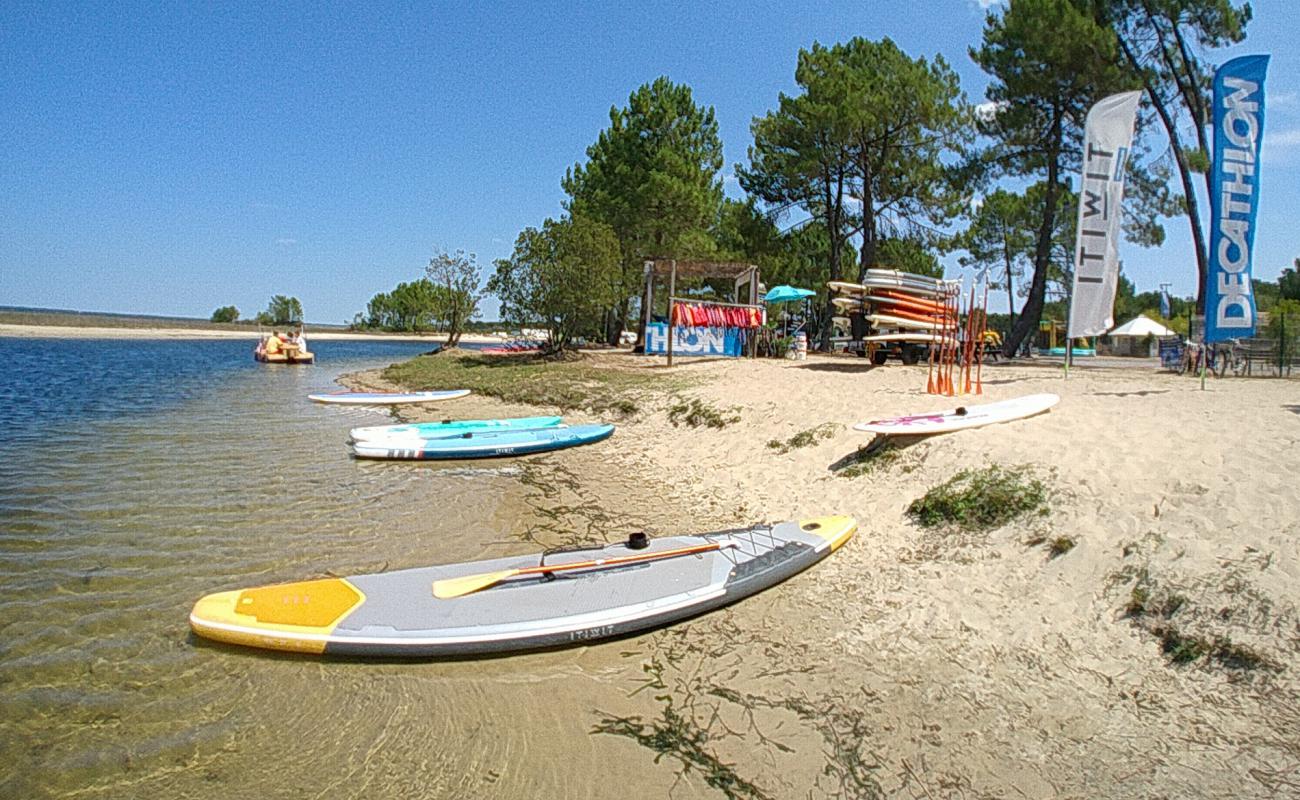 Фото Camping Campeole Navarrosse с светлый песок поверхностью