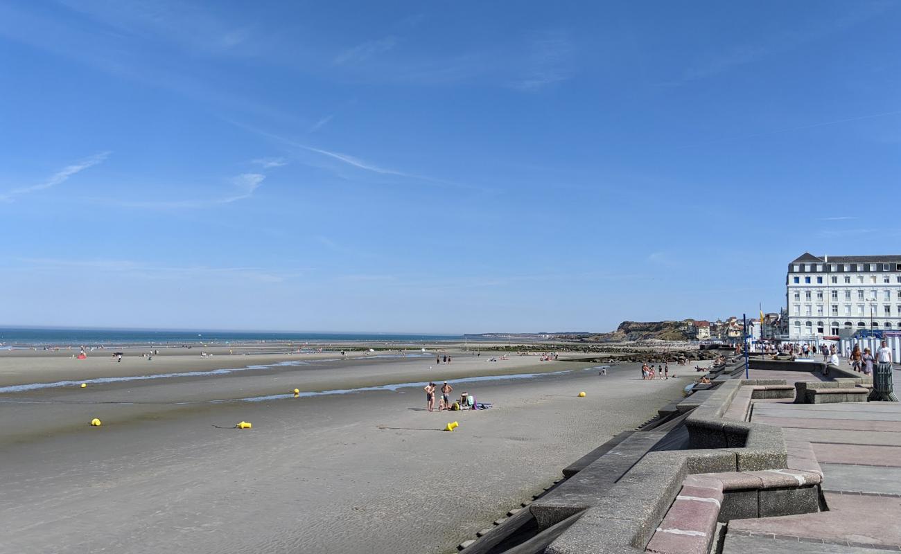 Фото Plage de Wimereux с светлый песок поверхностью