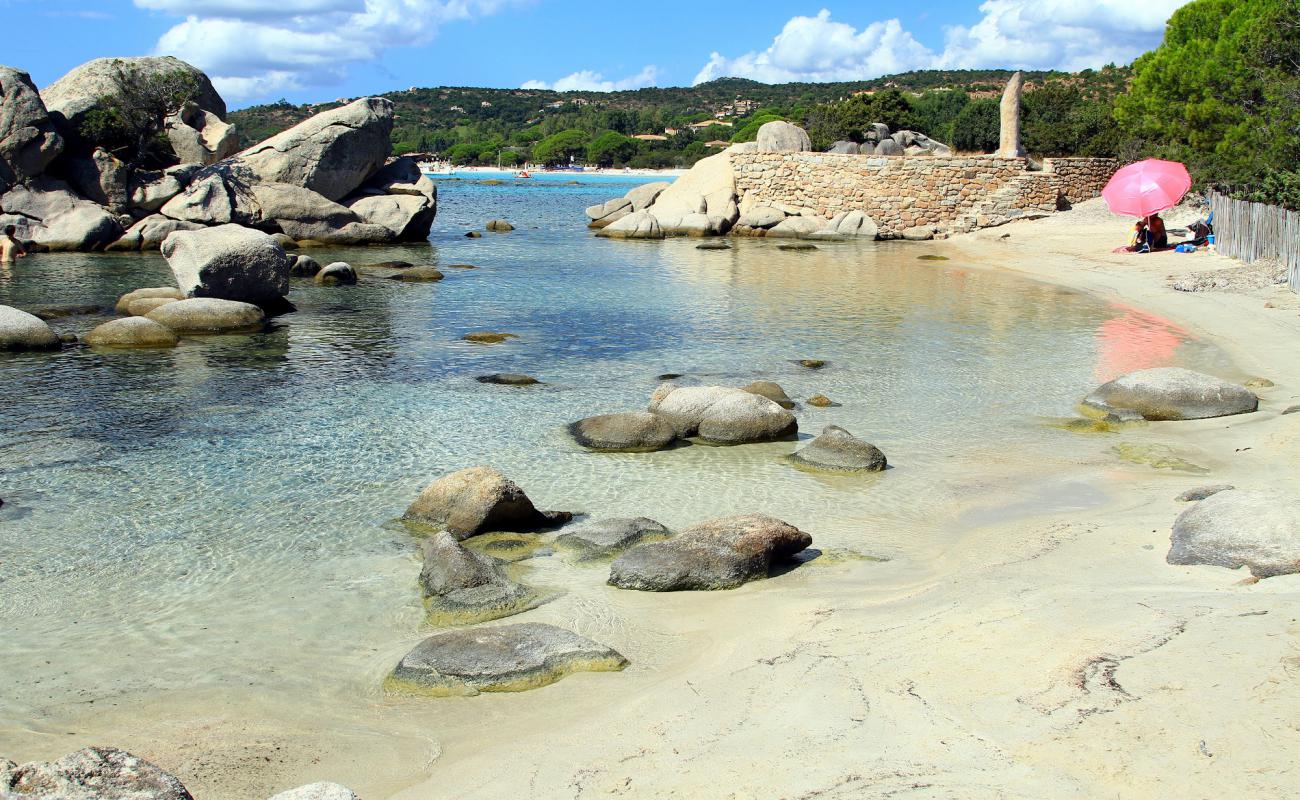 Фото Plage Tamaricciu с светлый песок поверхностью