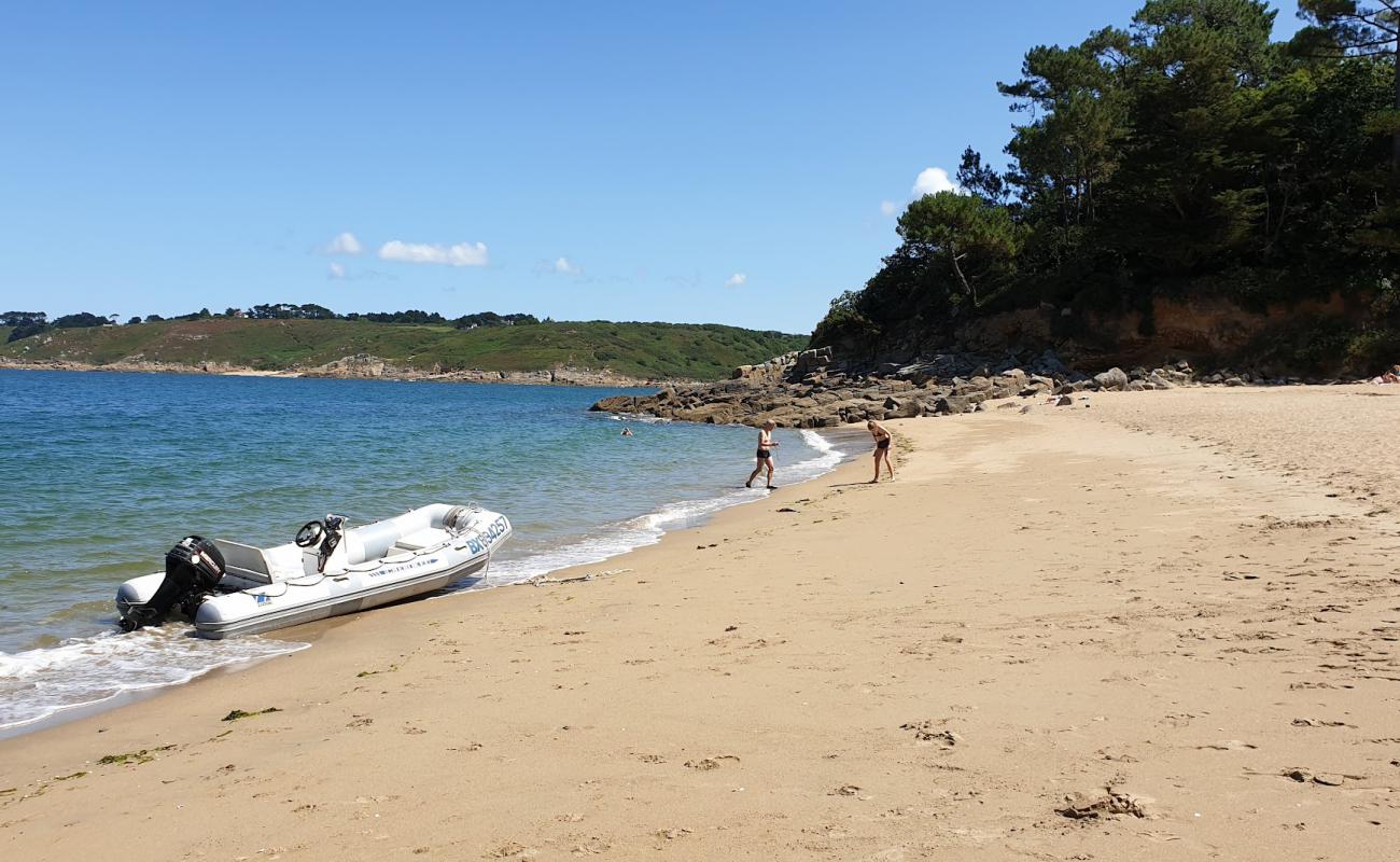 Фото Plage de Kirio с светлый песок поверхностью